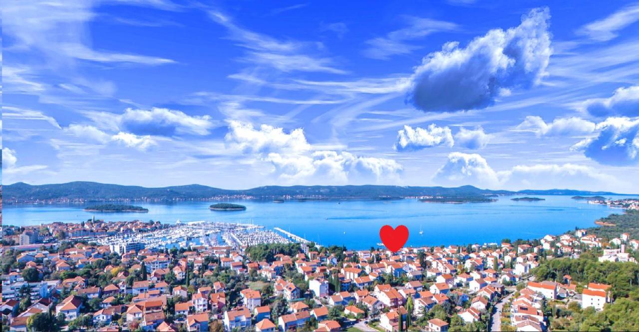 Beach Apartments Roza - The Garden Apartment Biograd Na Moru Exterior foto